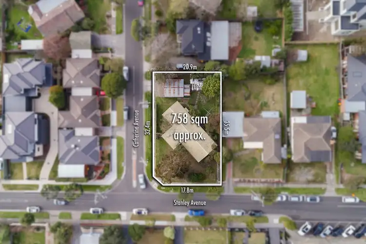 74 Stanley Avenue, Mount Waverley VIC 3149