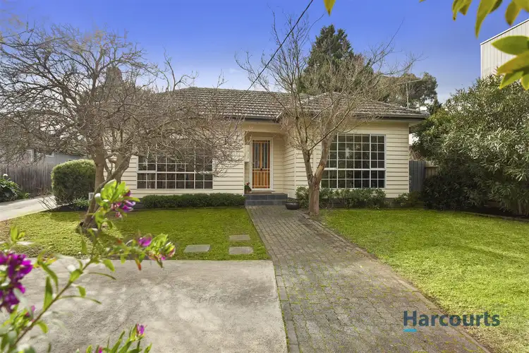 49a Lincoln Road, Croydon VIC 3136