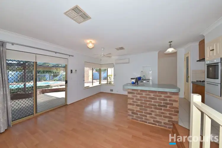 Fifth view of Homely house listing, 6 Tipuana Place, Edgewater WA 6027