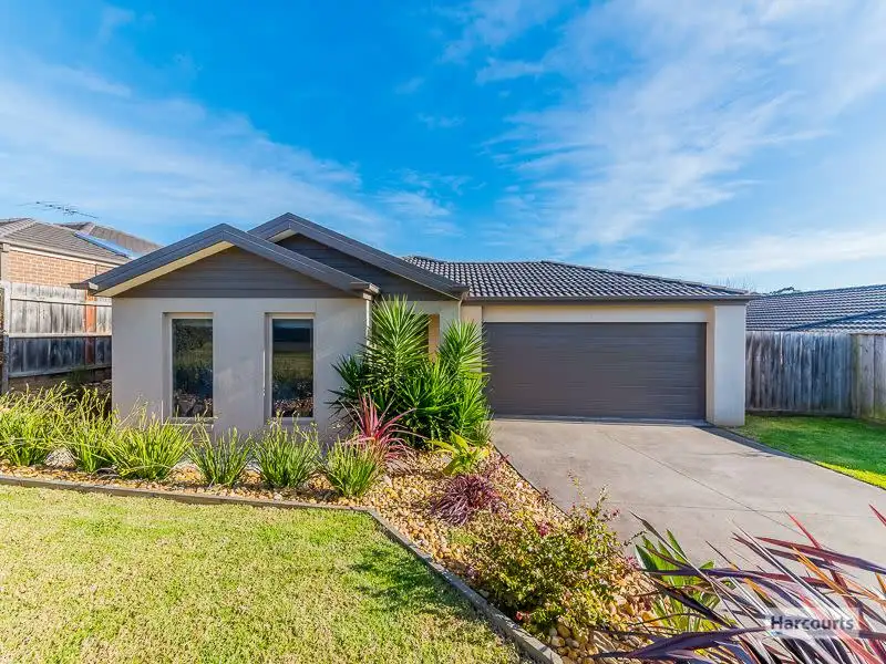 Main view of Homely house listing, 11 Rivendale Crescent, Drouin VIC 3818