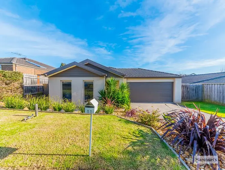 Third view of Homely house listing, 11 Rivendale Crescent, Drouin VIC 3818