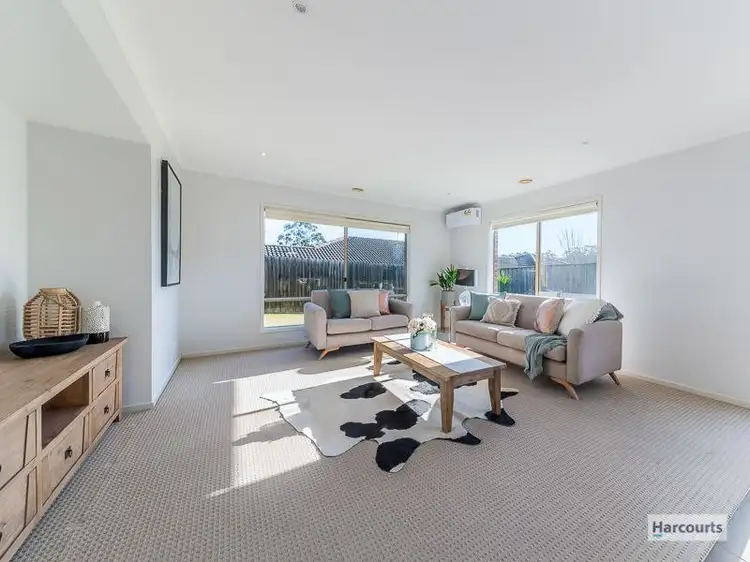 Fifth view of Homely house listing, 11 Rivendale Crescent, Drouin VIC 3818