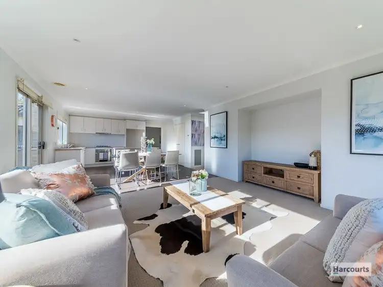 Seventh view of Homely house listing, 11 Rivendale Crescent, Drouin VIC 3818