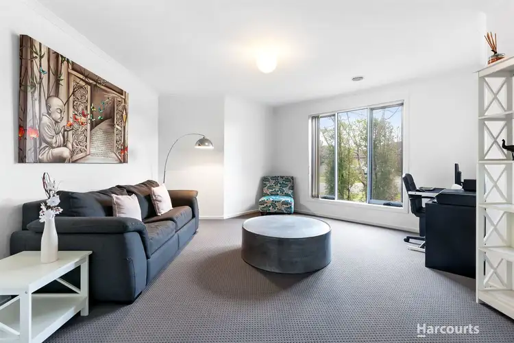 Second view of Homely house listing, 2 Olivia Court, Pakenham VIC 3810