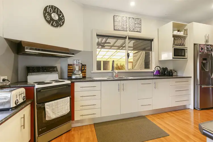 Sixth view of Homely house listing, 6 Taylor Street, Alexandra VIC 3714