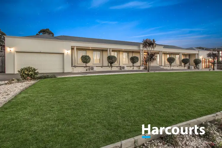 105 Crawley Rd, Narre Warren North VIC 3804