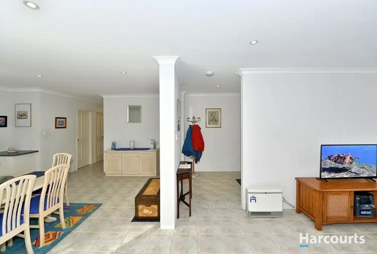 Sixth view of Homely unit listing, 2/95 Anstruther Road, Mandurah WA 6210