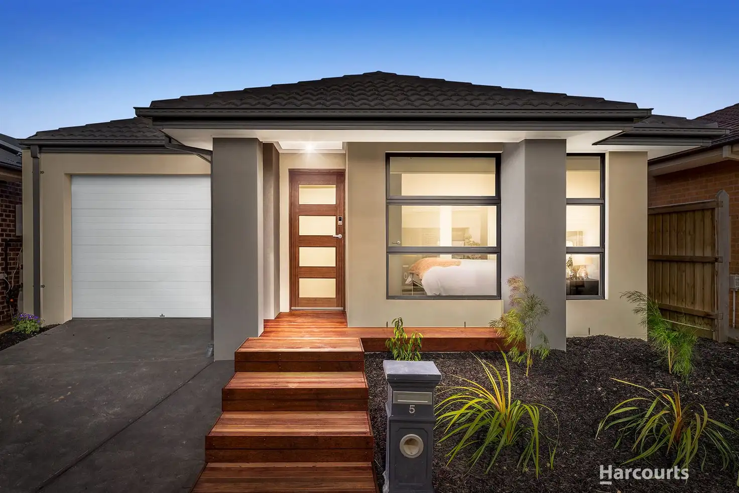 Main view of Homely house listing, 5 Gleeson Way, Officer VIC 3809