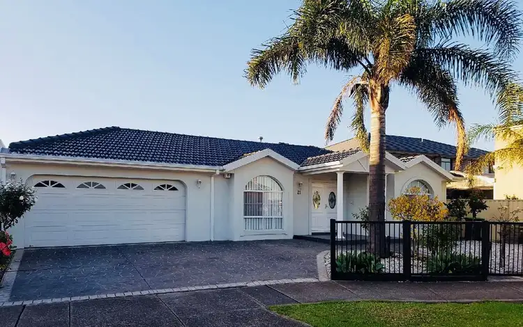 Main view of Homely house listing, 21 Cairnlea Drive, Cairnlea VIC 3023
