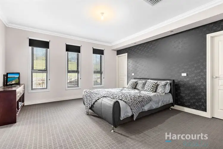 Sixth view of Homely house listing, 10 Petal Court, South Morang VIC 3752