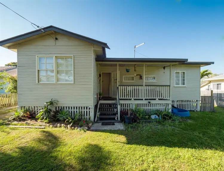 Second view of Homely house listing, 10 Smith Street, Urangan QLD 4655