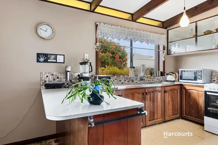 Fifth view of Homely house listing, 7 Oonah Crescent, Somerset TAS 7322