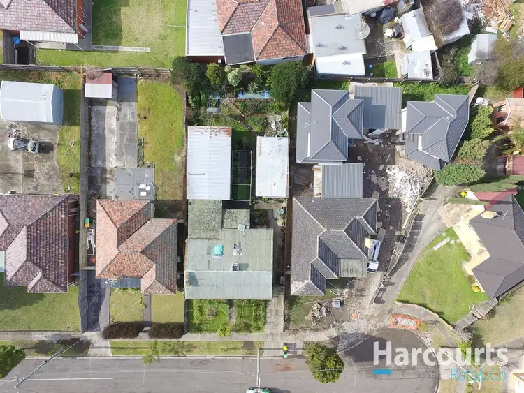 Fifth view of Homely house listing, 7 West Court, Lalor VIC 3075