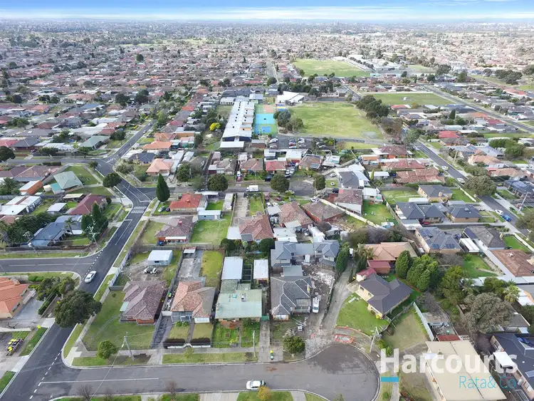Sixth view of Homely house listing, 7 West Court, Lalor VIC 3075