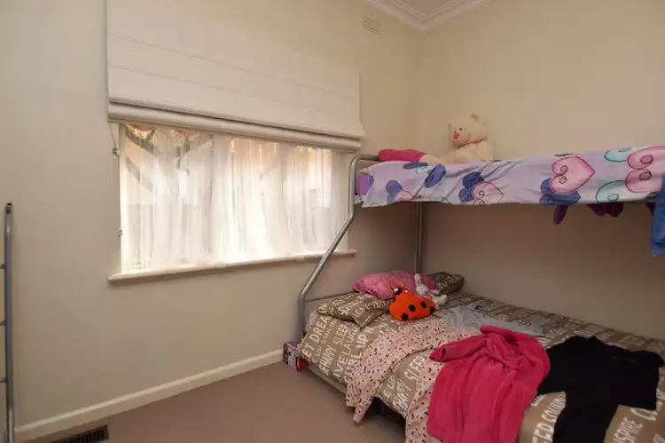 Fifth view of Homely house listing, 19 Medowra Avenue, Wangaratta VIC 3677