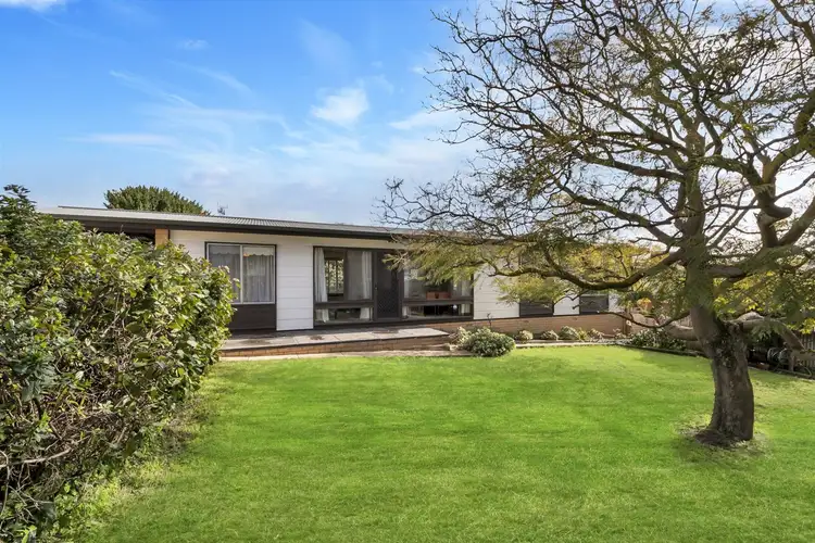 85 Canterbury Road, Victor Harbor SA 5211
