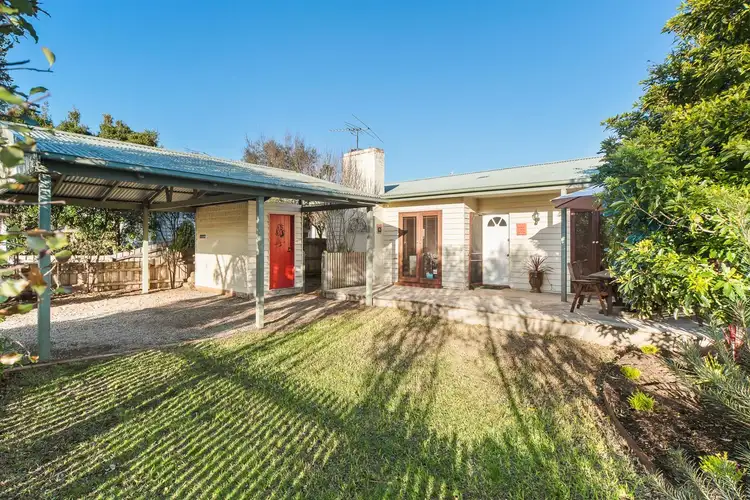 21B York Street, Mornington VIC 3931