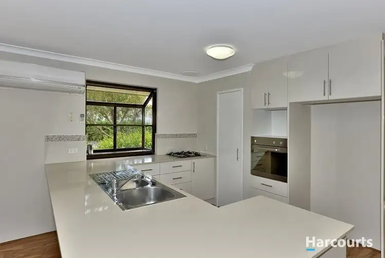 Seventh view of Homely house listing, 10 Pepperwood Rise, Halls Head WA 6210