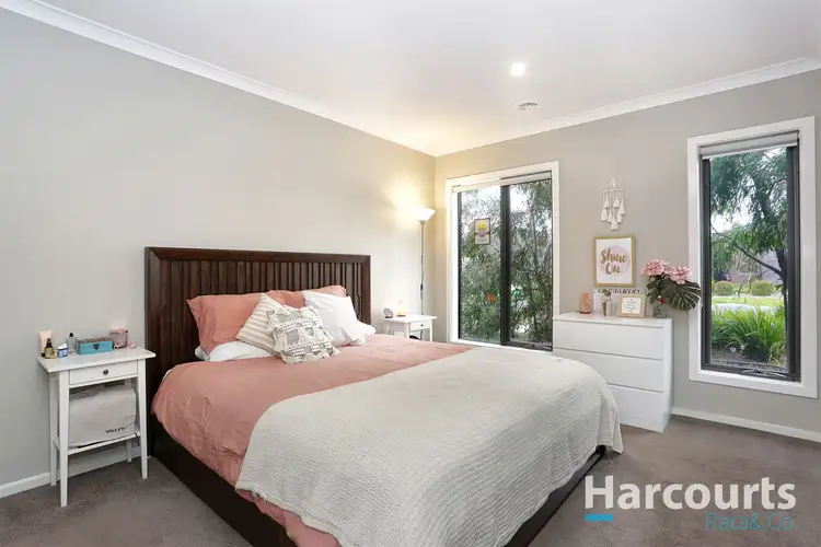 Sixth view of Homely house listing, 11 Cockatiel Circuit, Craigieburn VIC 3064