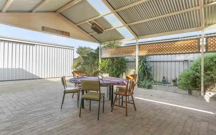 16 Tolmer Court, Hayborough SA 5211
