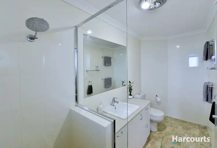 Fifth view of Homely house listing, 4 The Ridge, Halls Head WA 6210