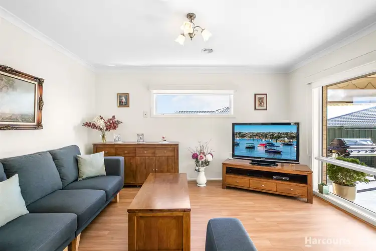 Second view of Homely house listing, 15/3 Manor View, Pakenham VIC 3810