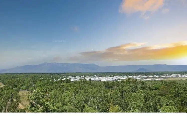 51 Deedes Crescent, Bushland Beach QLD 4818