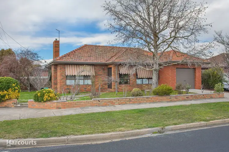 Main view of Homely house listing, 4 Margaret Street, Wendouree VIC 3355