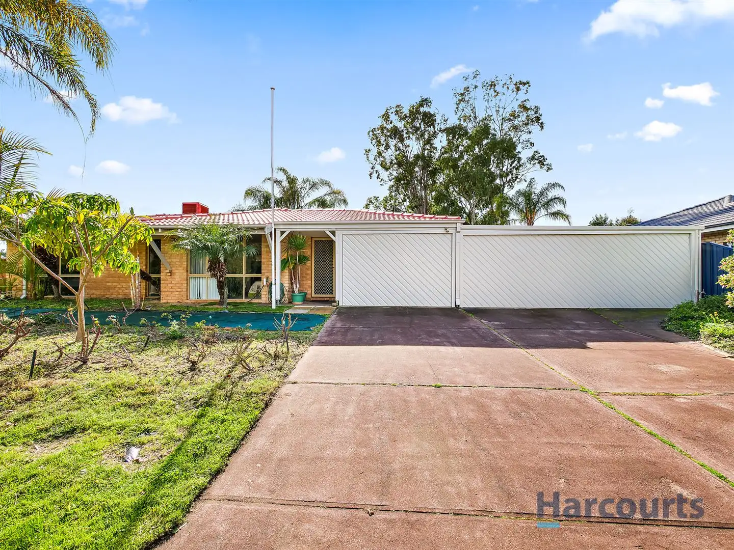 Main view of Homely house listing, 2 Wedgewood Glade, Gosnells WA 6110