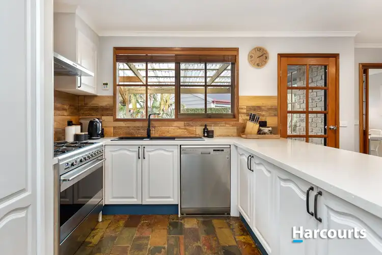Fourth view of Homely house listing, 16 Escott Grove, Berwick VIC 3806