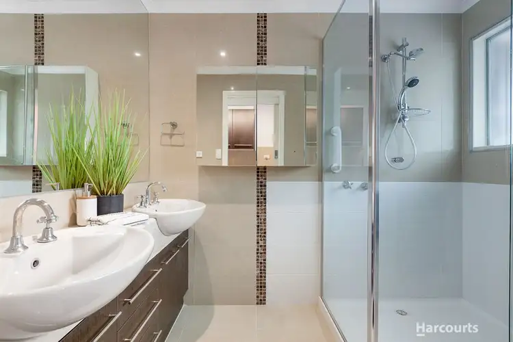 Sixth view of Homely house listing, 19 Stradbroke Crescent, Mulgrave VIC 3170