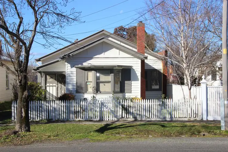 8 Baird Street, Ballarat Central VIC 3350