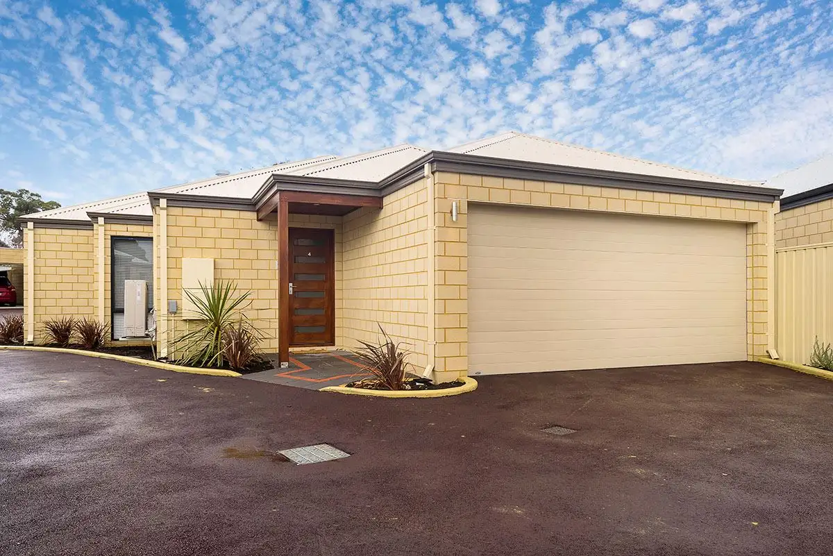 Main view of Homely house listing, 4/4 Sawle Road, Hamilton Hill WA 6163