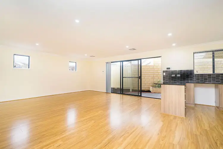 Sixth view of Homely house listing, 4/4 Sawle Road, Hamilton Hill WA 6163