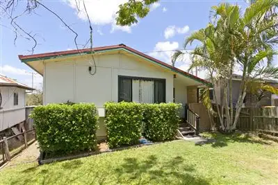 18 Arakurta Street, Lota QLD