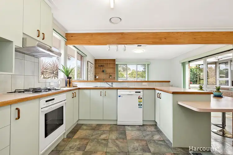 Seventh view of Homely house listing, 2 Leamington Crescent, Glen Waverley VIC 3150