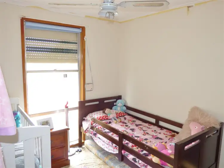 Sixth view of Homely house listing, 9 Felstead Avenue, Horsham VIC 3400