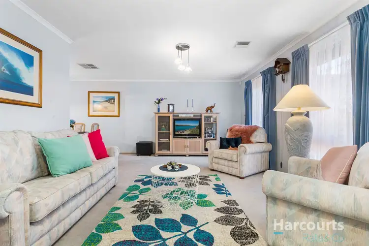 Sixth view of Homely house listing, 8 Flintoff Court, Mill Park VIC 3082