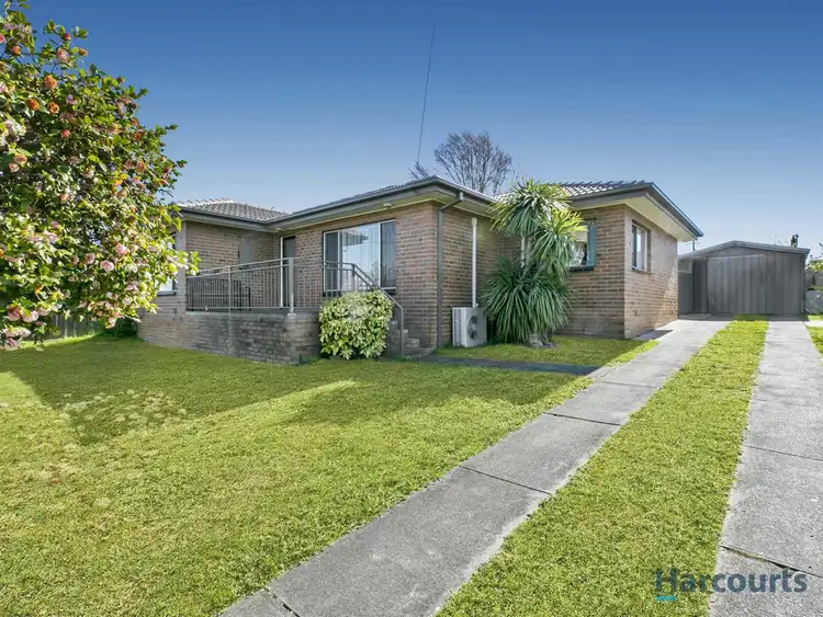 17 Rangeview Street, Warragul VIC 3820
