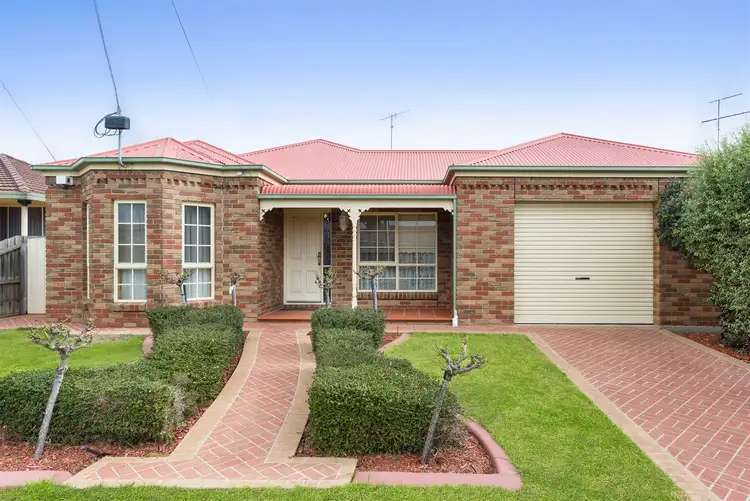 27 Ozone Crescent, Bell Park VIC 3215