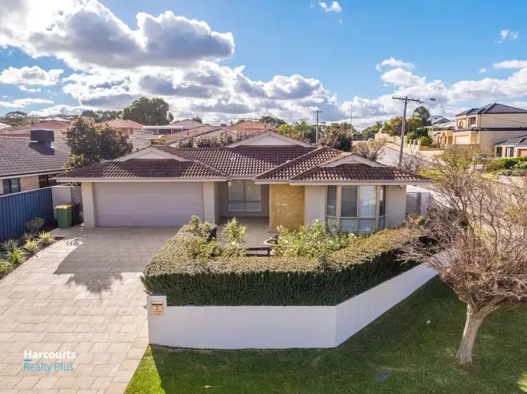 Main view of Homely house listing, 2 Carrello Circuit, Coogee WA 6166