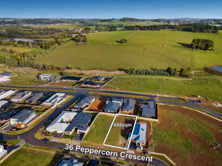 36 Peppercorn Crescent, Warragul VIC 3820