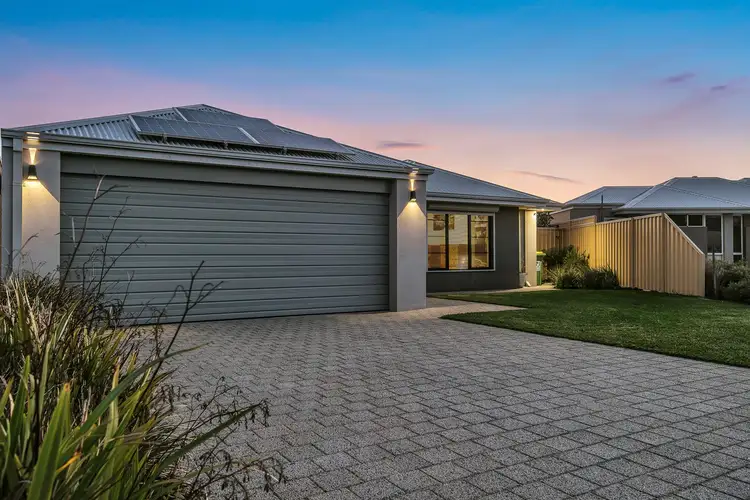 Second view of Homely house listing, 8 Engle Close, Maddington WA 6109