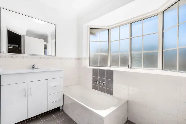 Fifth view of Homely townhouse listing, 20/1162 Cavendish Road, Mount Gravatt East QLD 4122