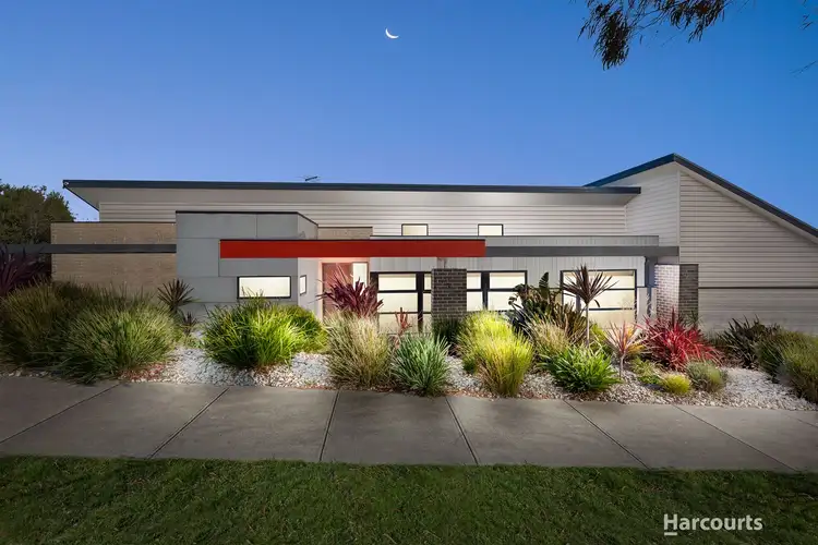 5 Powell Place, Pakenham VIC 3810