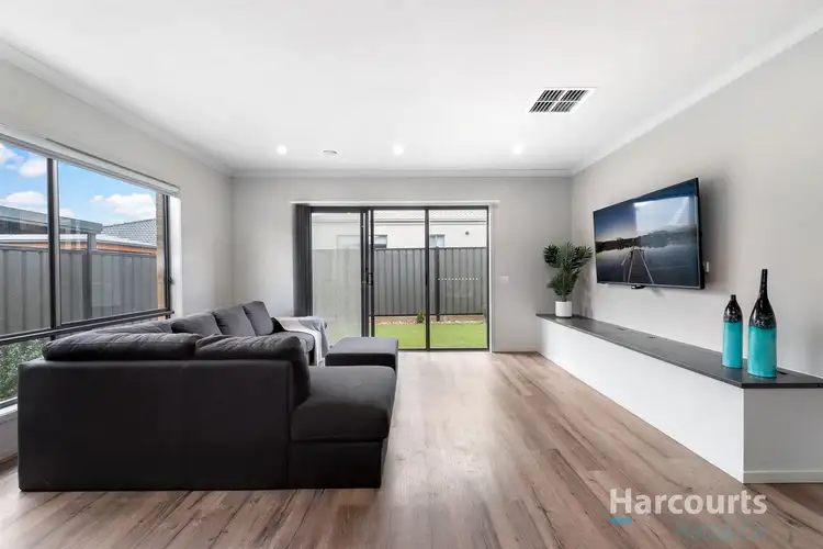 Fifth view of Homely house listing, 5 Murmungee Avenue, Mernda VIC 3754