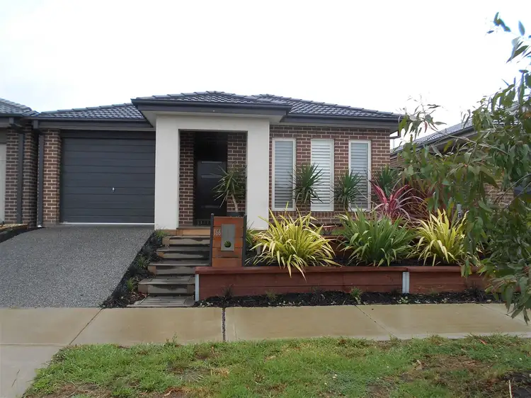 166 Selandra Boulevard, Clyde North VIC 3978