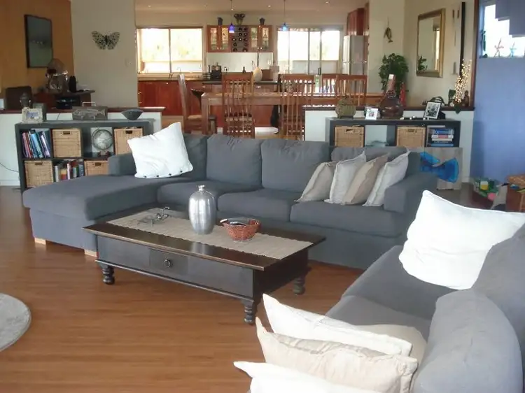 Fifth view of Homely house listing, 27 Armstrong, Dongara WA 6525