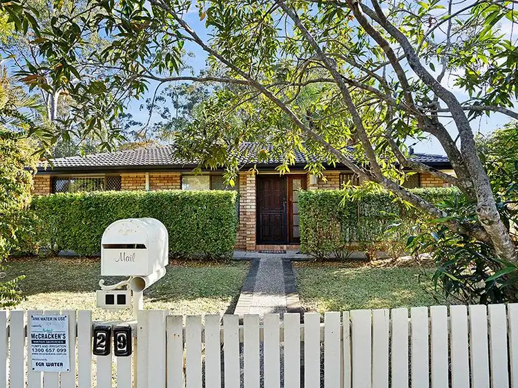 29 Eucumbene Drive, Petrie QLD 4502