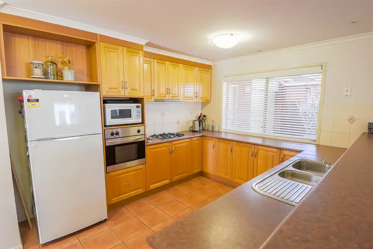 Fifth view of Homely house listing, 16 Vine Avenue, Horsham VIC 3400
